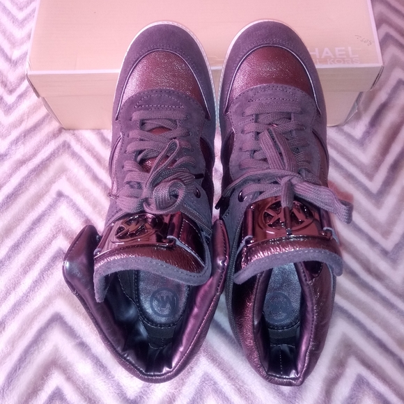 Michael Kors Nikko Wedge High Top Sneaker - Picture 8 of 9